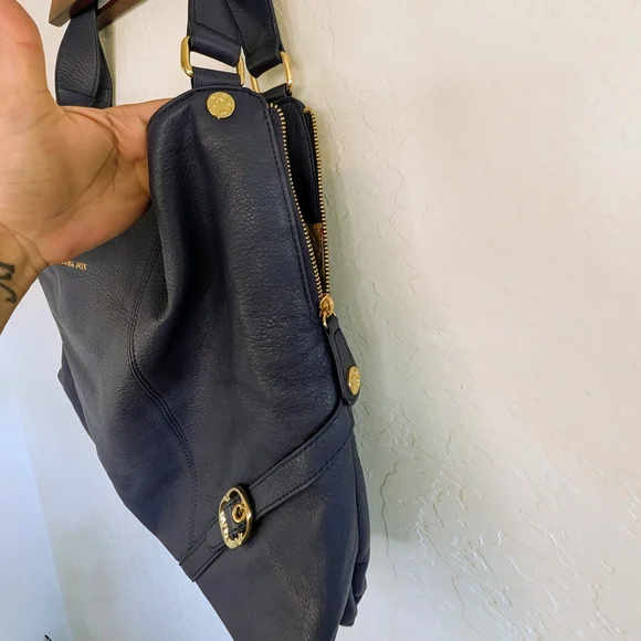 EMMA FOX Navy Genuine Leather Frame-Top Shoulder Bag Vintage-inspired Kiss-Lock - Picture 4 of 15